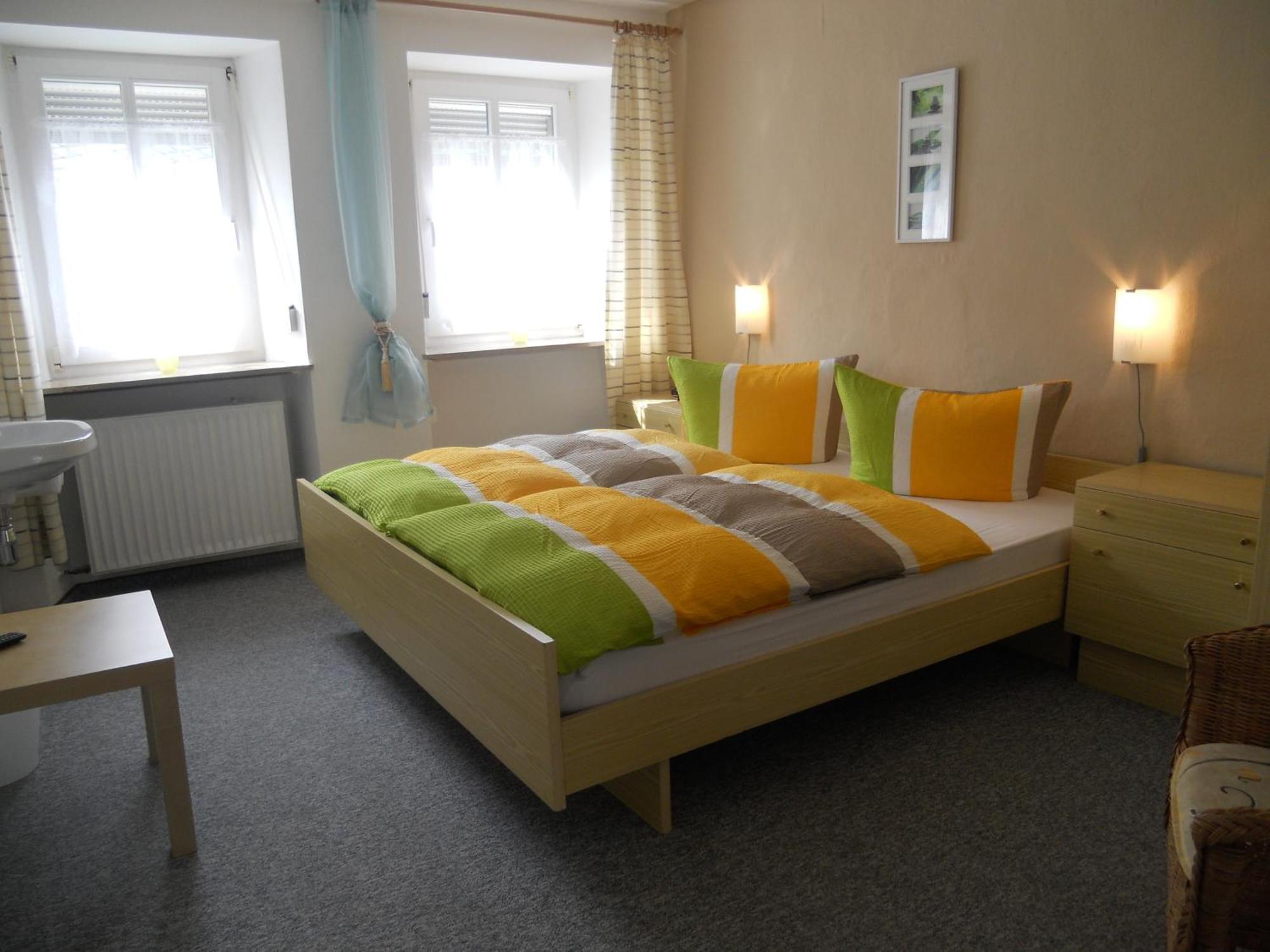 Pension Am Lieserpfad Manderscheid Room photo